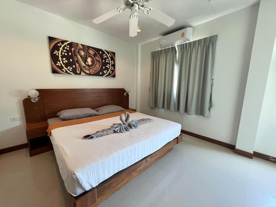 Stunning 4-Br House With Inviting Swimming Pool Villa Pantai Kamala Luaran gambar