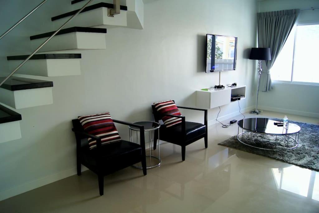 Stunning 4-Br House With Inviting Swimming Pool Villa Pantai Kamala Luaran gambar